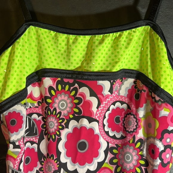 Head over - Picture 2 of 4